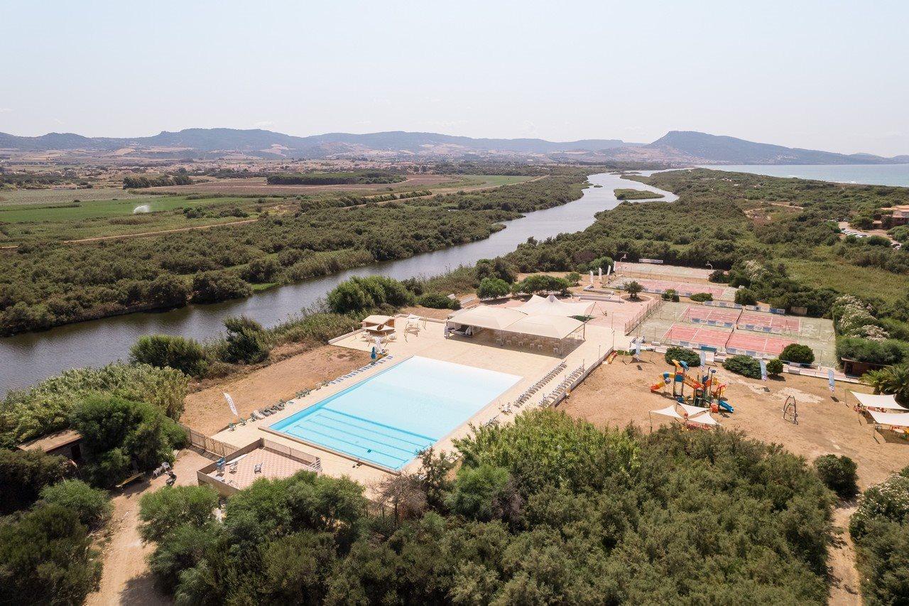 Baia Delle Mimose Apart otel Badesi Dış mekan fotoğraf