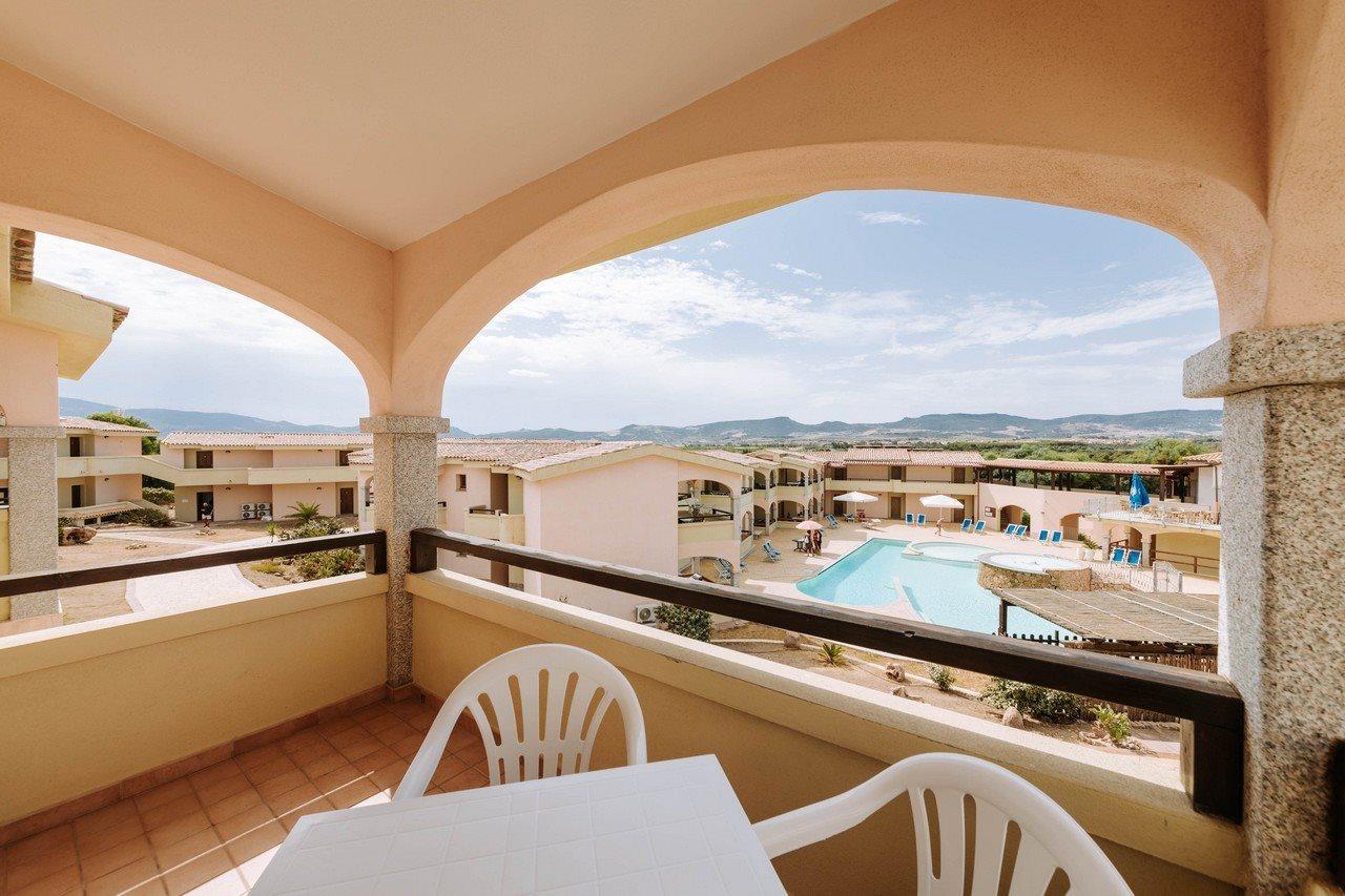 Baia Delle Mimose Apart otel Badesi Dış mekan fotoğraf