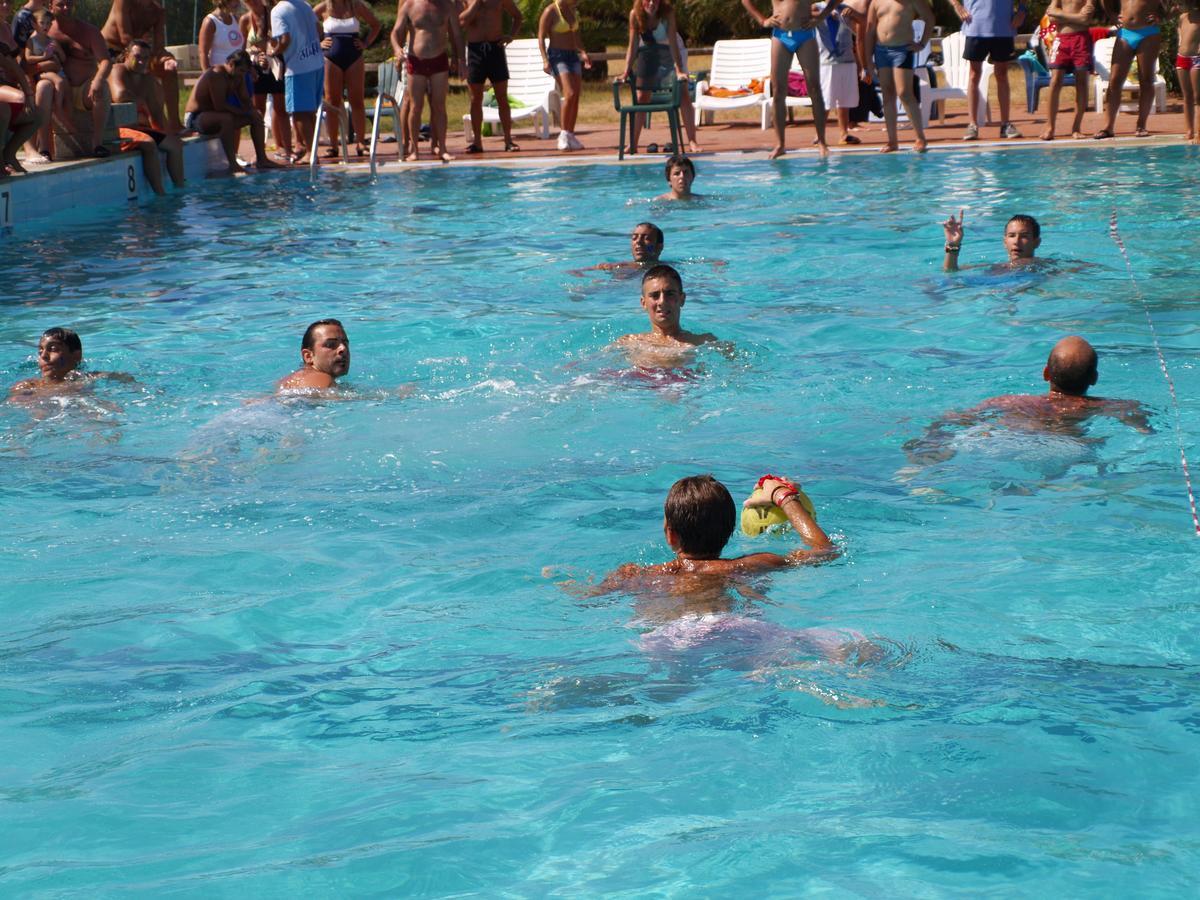 Baia Delle Mimose Apart otel Badesi Dış mekan fotoğraf