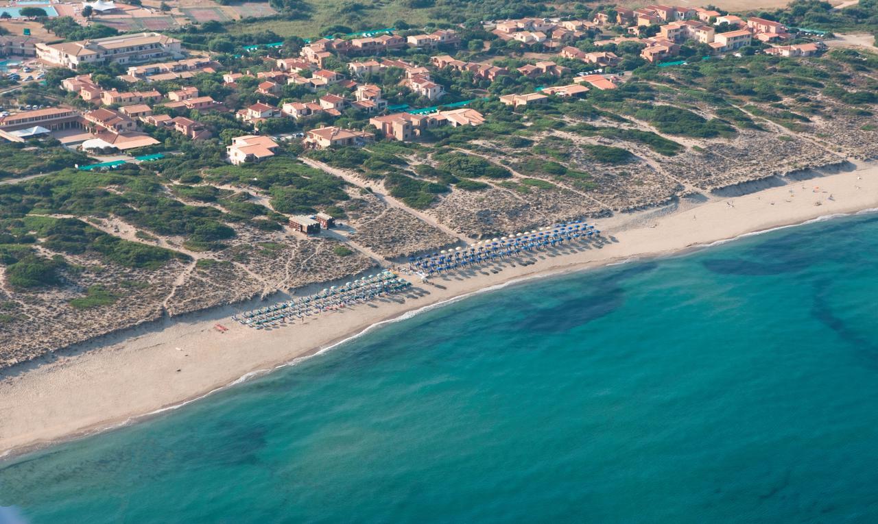 Baia Delle Mimose Apart otel Badesi Dış mekan fotoğraf